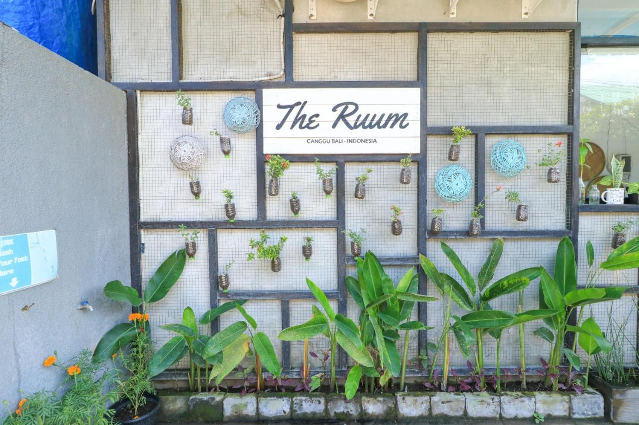 The Ruum Hostel Canggu Exterior photo