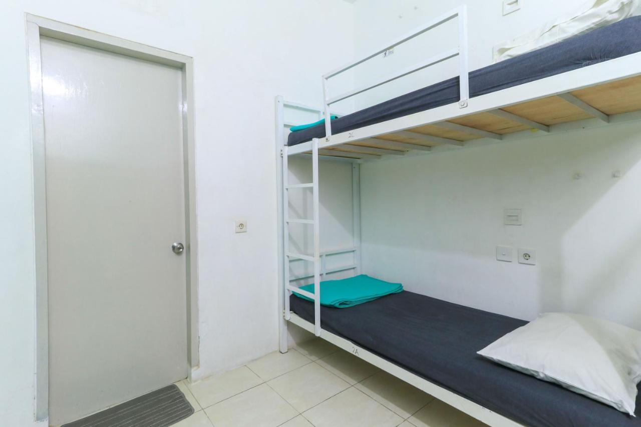 The Ruum Hostel Canggu Exterior photo